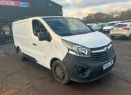 2015 VAUXHALL VIVARO 2900 CDTI