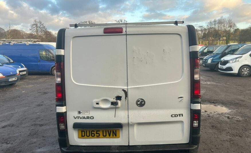 2015 VAUXHALL VIVARO 2900 CDTI