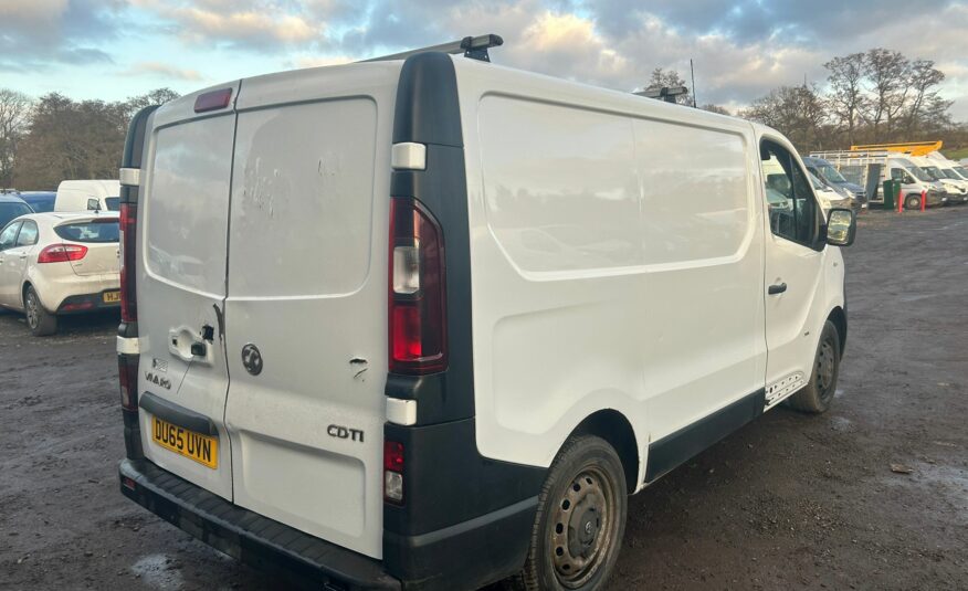 2015 VAUXHALL VIVARO 2900 CDTI