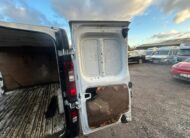 2015 VAUXHALL VIVARO 2900 CDTI