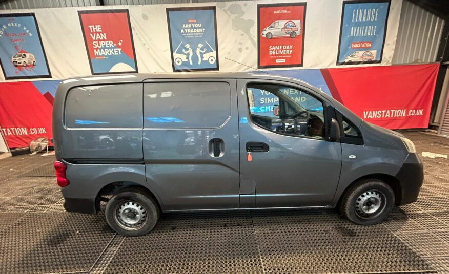 2012 NISSAN NV200 SE DCI