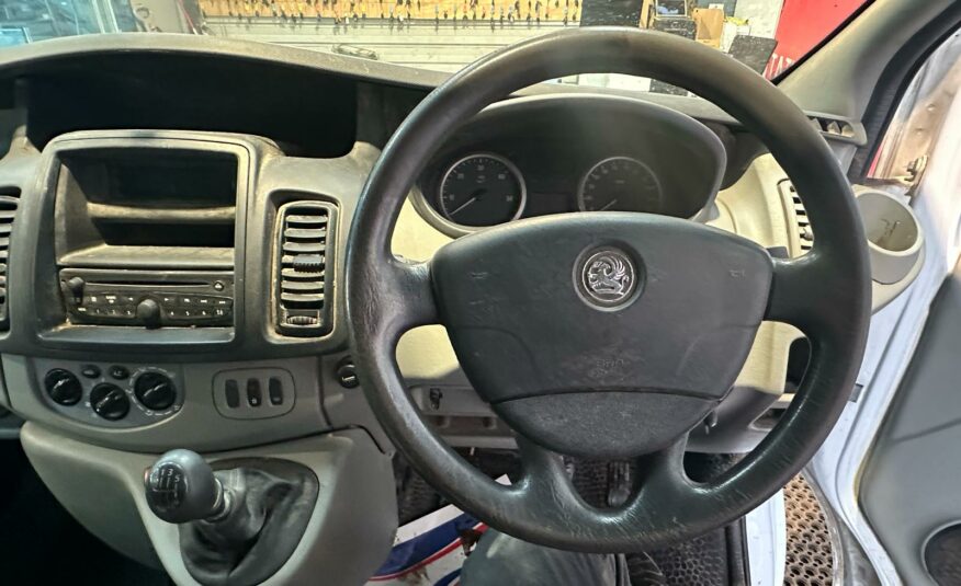 2011 VAUXHALL VIVARO 2900 CDTI 113 LWB