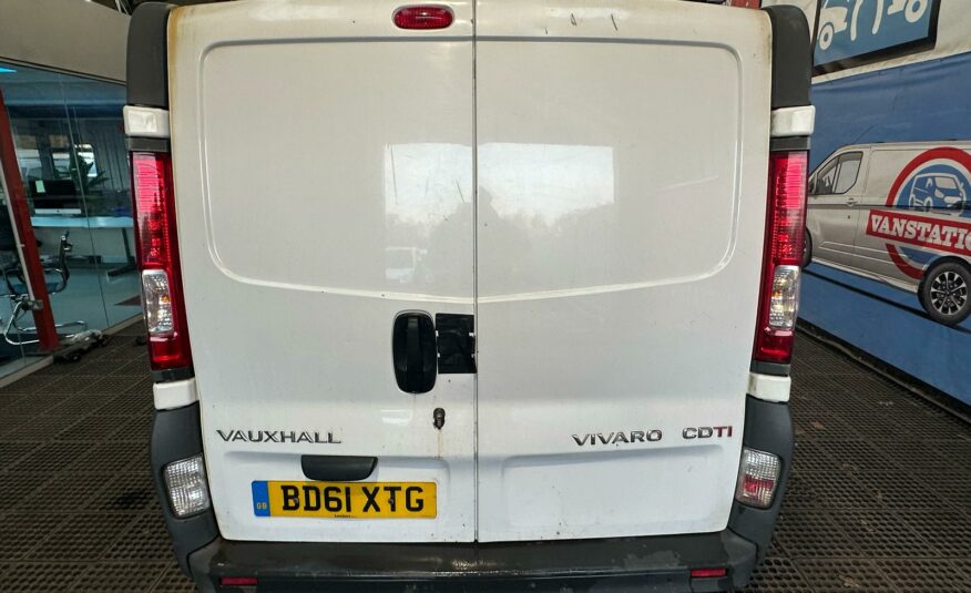 2011 VAUXHALL VIVARO 2900 CDTI 113 LWB