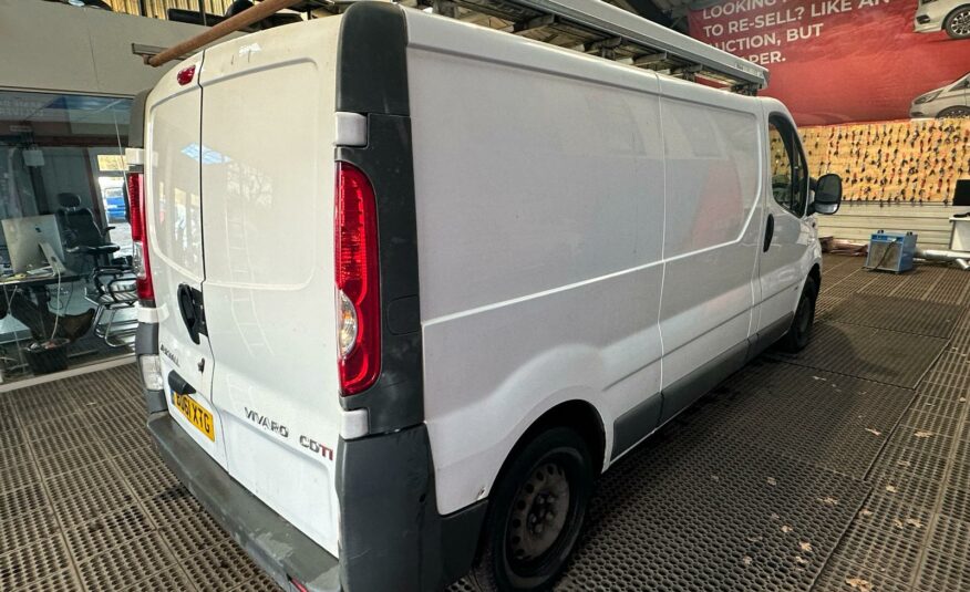 2011 VAUXHALL VIVARO 2900 CDTI 113 LWB