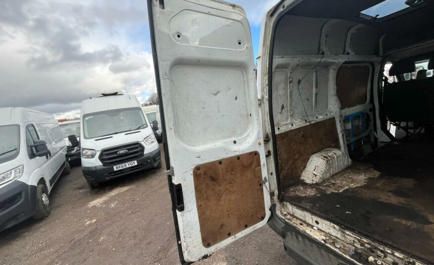 2010 FORD TRANSIT 100 T330S RWD