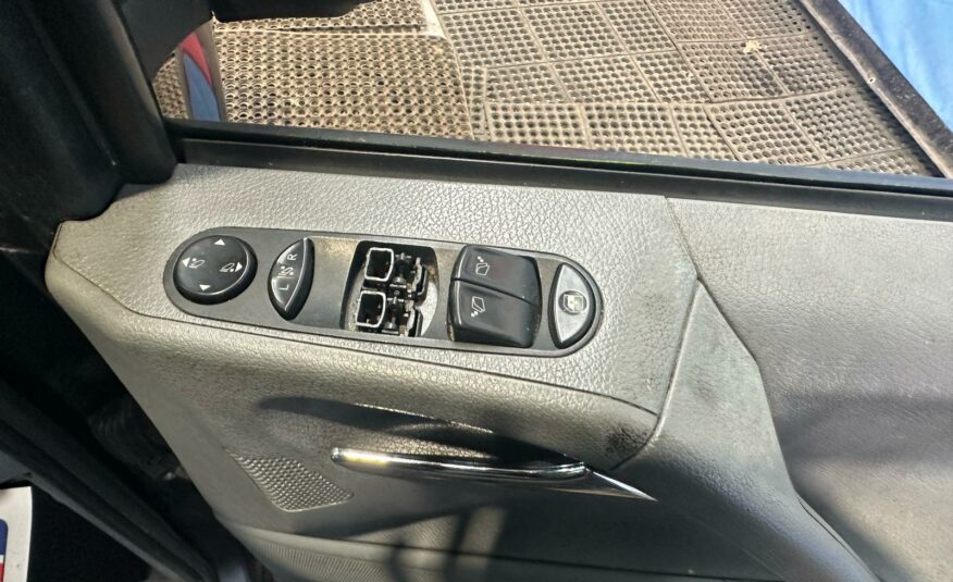 2010 MERCEDES VITO 111 CDI TAXI RWS A