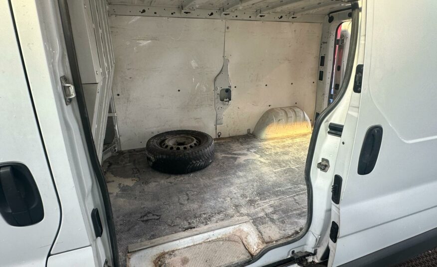 2013 VAUXHALL VIVARO 2900 CDTI LWB