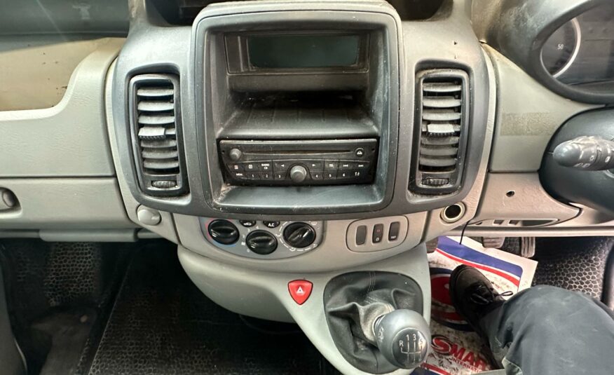 2013 VAUXHALL VIVARO 2900 CDTI LWB