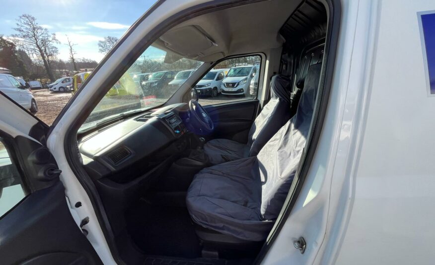 2017 VAUXHALL COMBO 2000 CDTI
