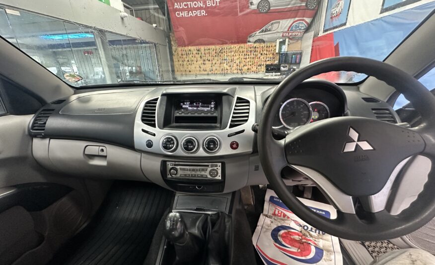 2013 Mitsubishi L200 L200 Trojan Double Cab DI-D 4×4