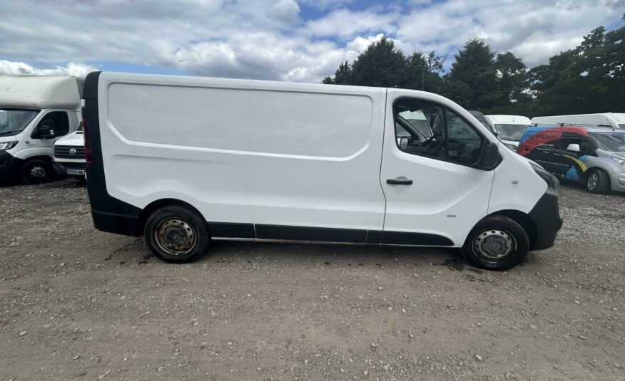2017 VAUXHALL VIVARO 2900 CDTI