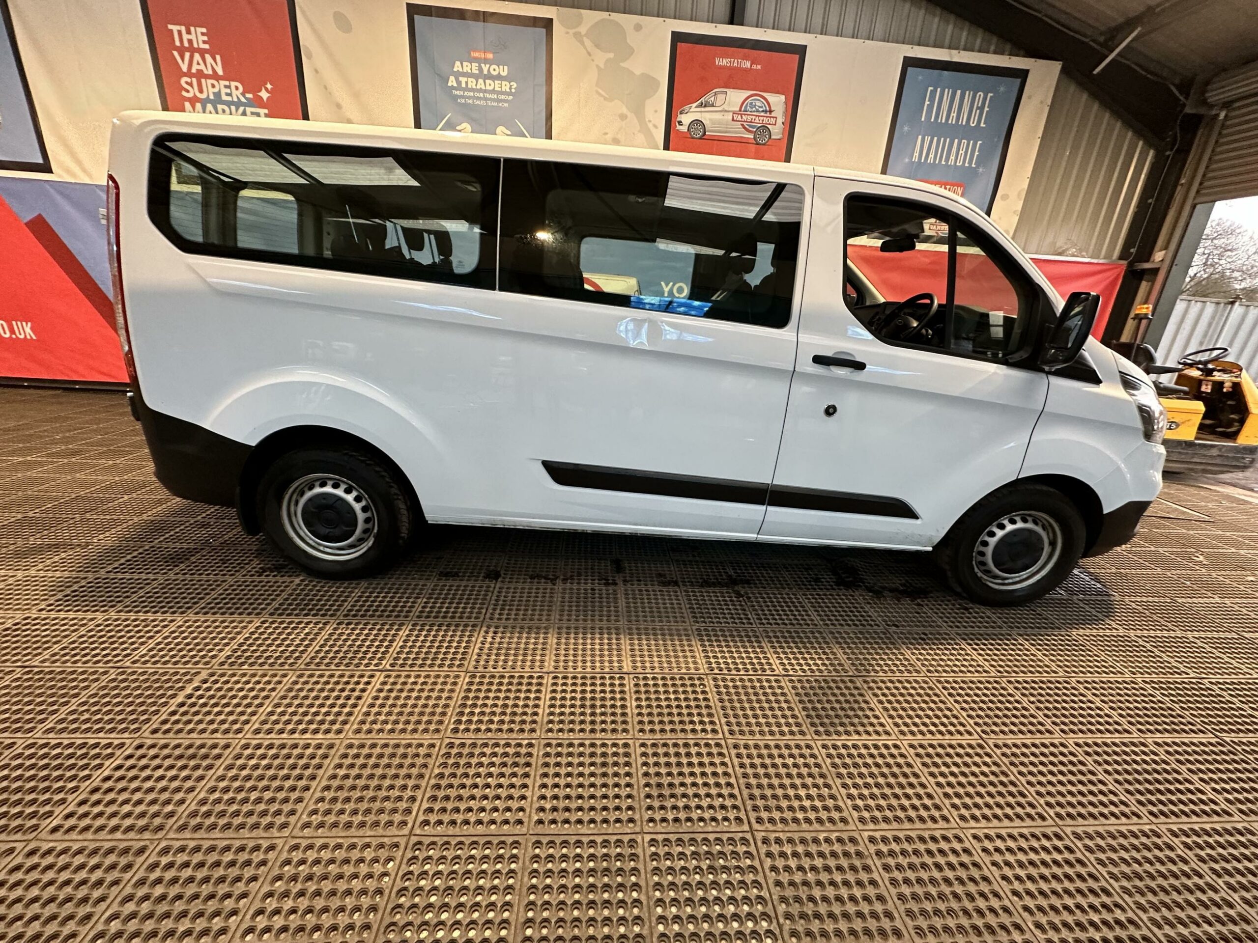 2019 Ford Transit Custom Transit Custom 320 Base EcoBlue – FH19MRU
