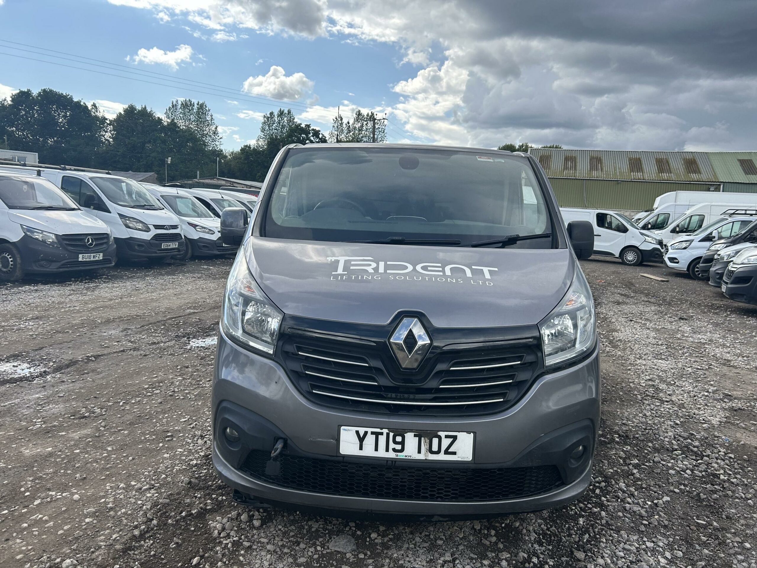 2019 Renault Trafic Trafic SL27 Sport Nav Energy dCi – YT19TOZ