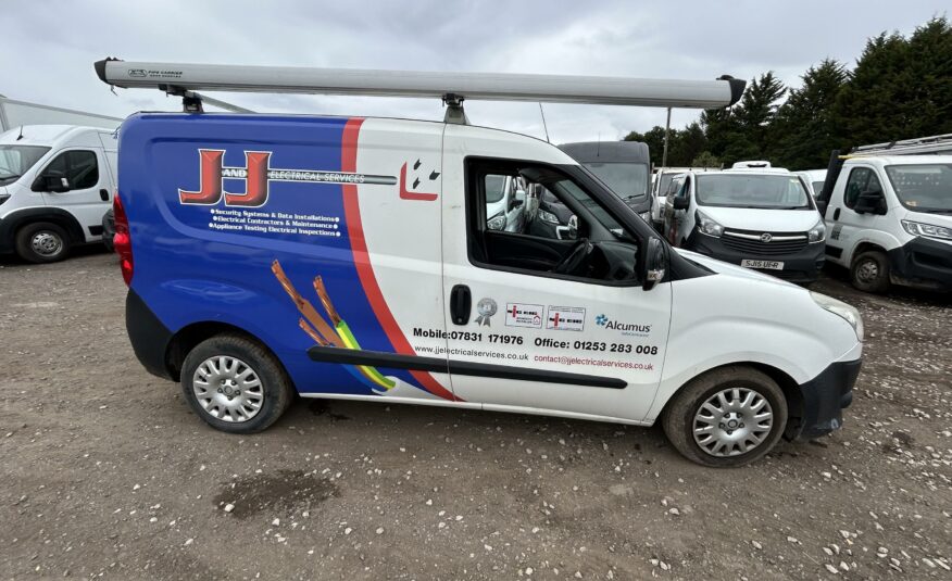 2013 FIAT DOBLO SX MULTIJET