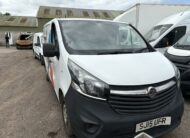 2015 VAUXHALL VIVARO 2700 CDTI