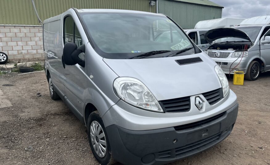2014 RENAULT TAFIC SL27 EXTRA DCI