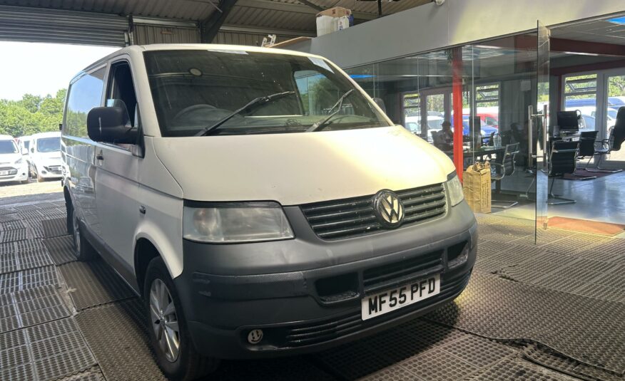 2005 VOLKSWAGEN TRANSPORTER T28 85 TDI