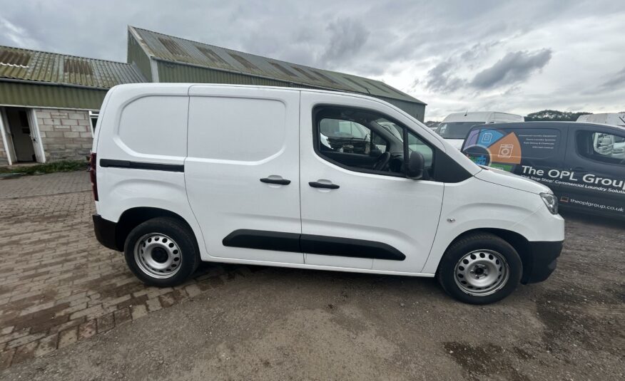 2022 TOYOTA PROACE CITY ACTIVE