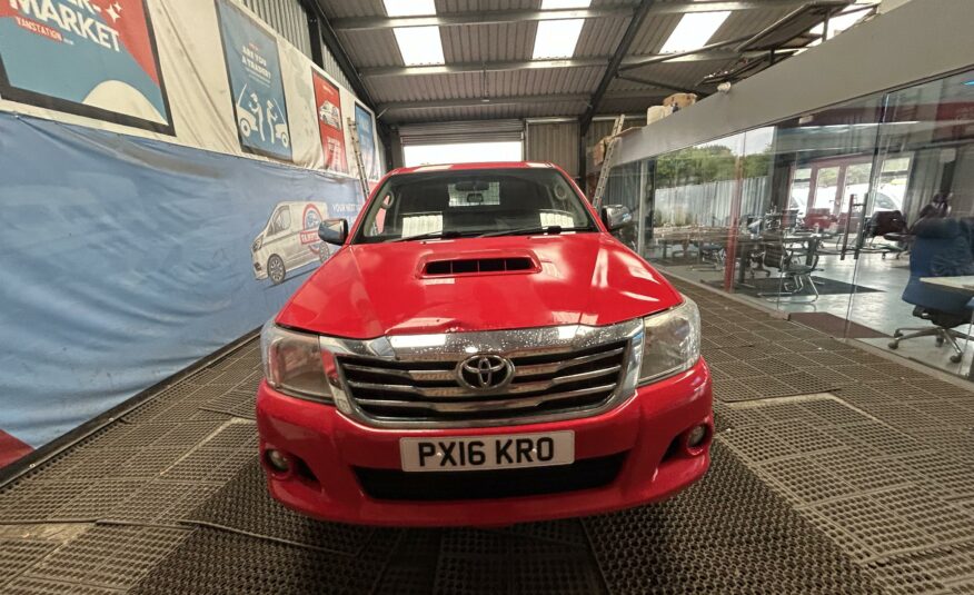 2016 TOYOTA HILUX INVINCIBLE D-4D 4X4 DCB INVINCIBLE D-4D 4X4 DCB