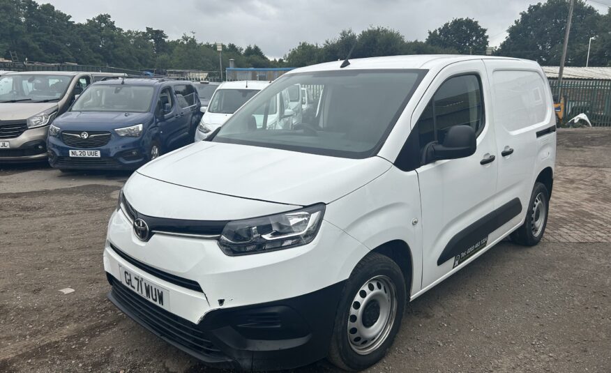 2022 TOYOTA PROACE CITY ACTIVE