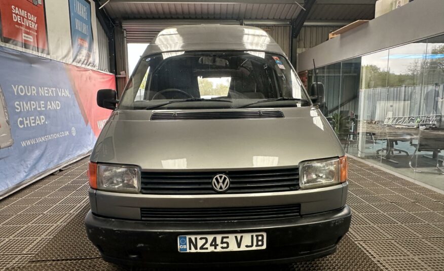 VOLKSWAGEN TRANSPORTER CARAVELLE