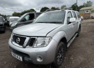 2015 NISSAN NAVARA OUTLOW