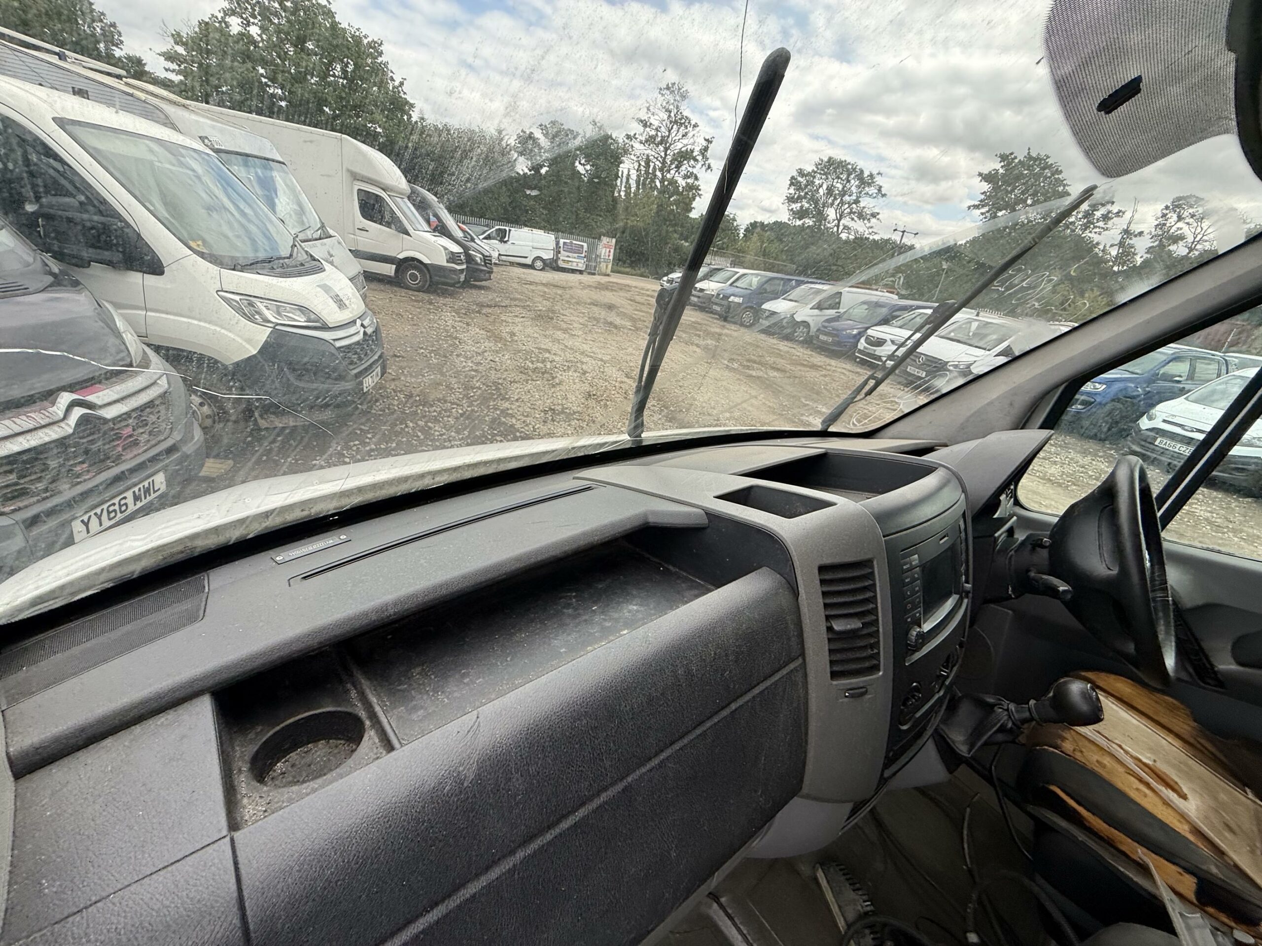 2015 Volkswagen Crafter Crafter CR35 TDI – YA15KUE