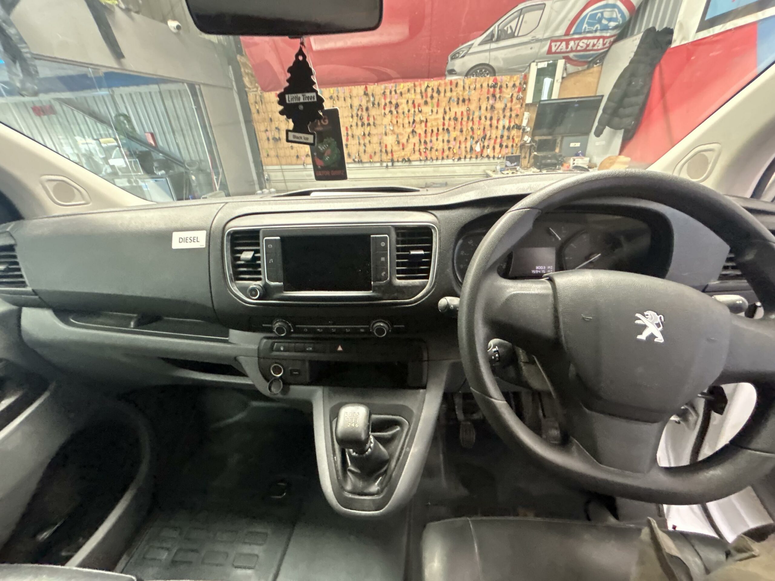 2020 Peugeot Expert Expert Professional L1 Blue HDi – NV20EYC
