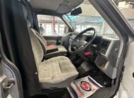 VOLKSWAGEN TRANSPORTER CARAVELLE