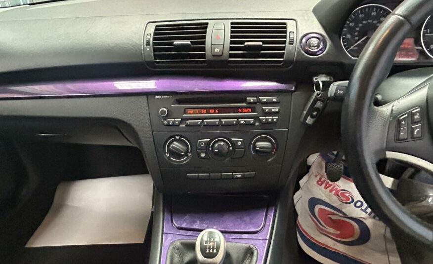2009 BMW 1 SERIES 116D