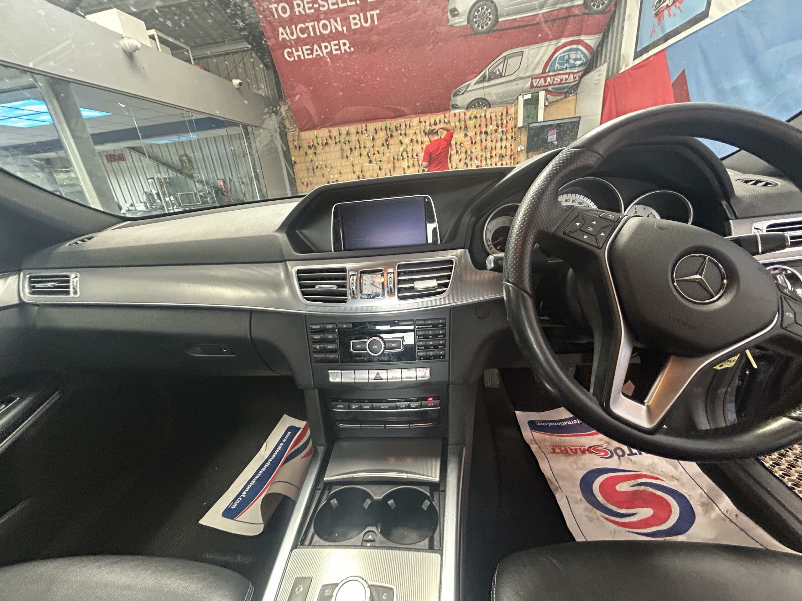 2015 Mercedes-Benz E-Class E220 SE Bluetec Auto – KS64FTD