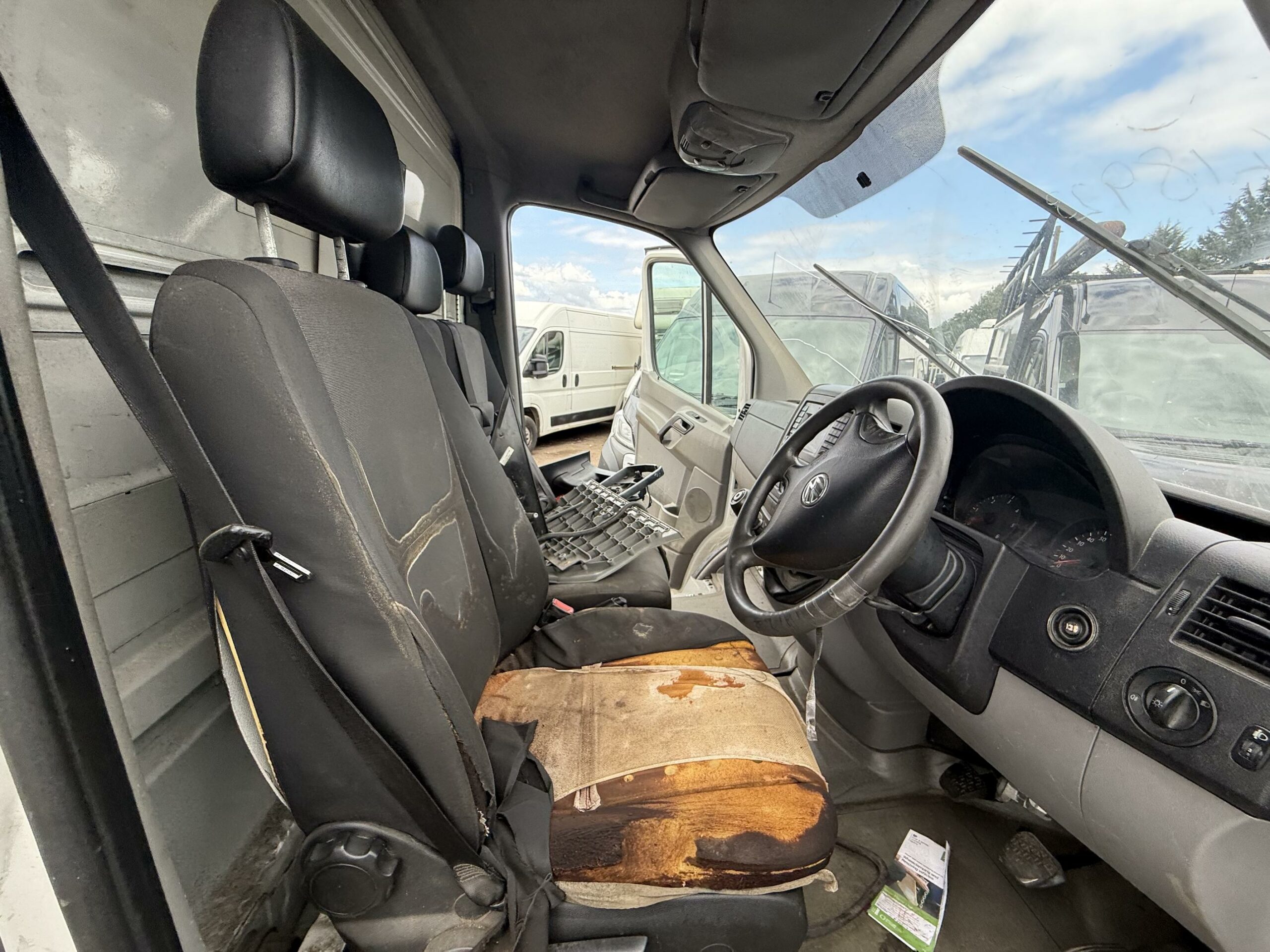 2015 Volkswagen Crafter Crafter CR35 TDI – YA15KUE