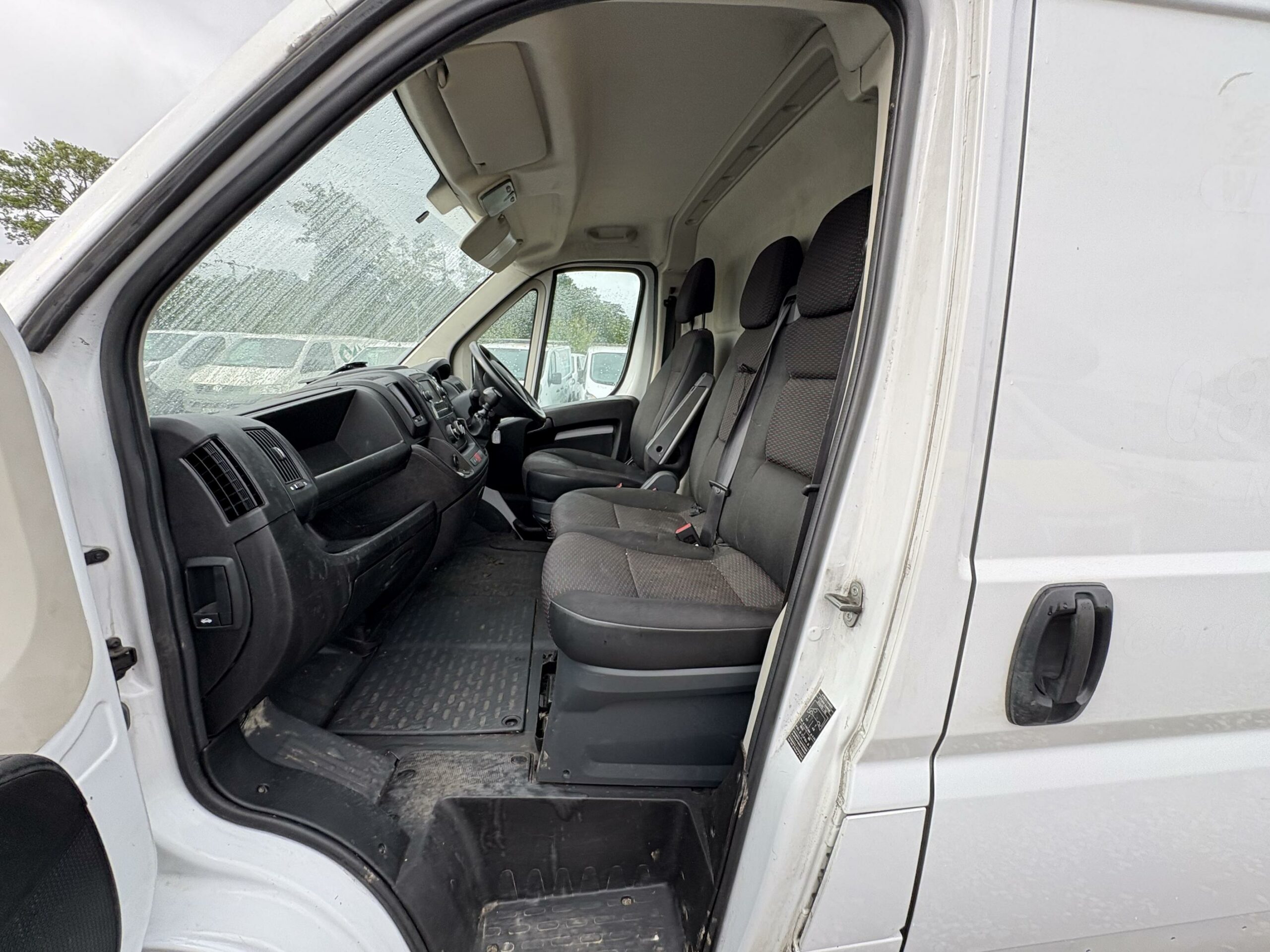 2022 Citroen Relay Relay 35 L2H2 Enterprise Blue HDi S/S – FD71KPE