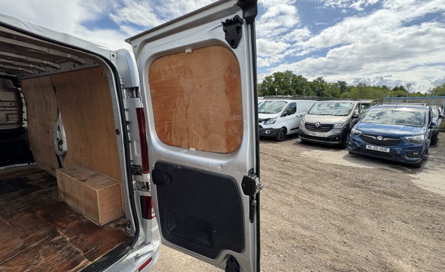 2017 VAUXHALL VIVARO 2900 SPORTIVE CDTI
