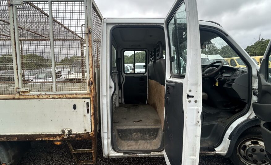 2013 IVECO DAILY 35C13 LWB