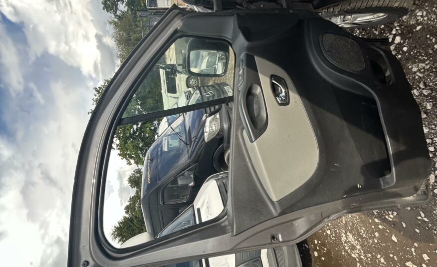 2019 RENAULT TRAFIC SL27 SPORT NAV ENGY DCI