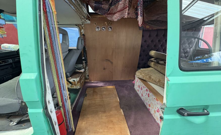 1987 VOLKSWAGEN TRANSPORTER