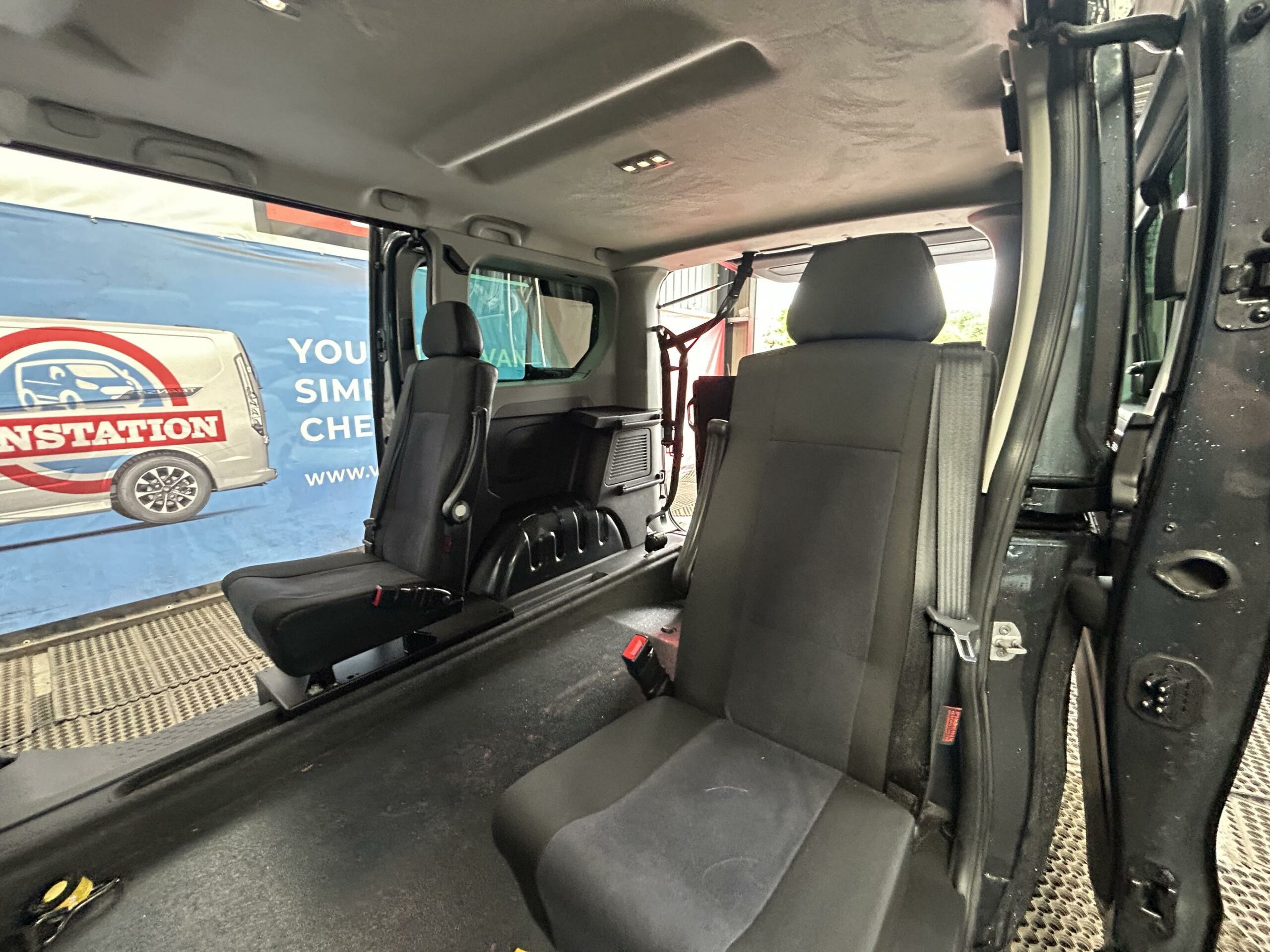 2022 Renault Trafic – Model: Trafic SL28 Sport Blue DCI – OU22AOE