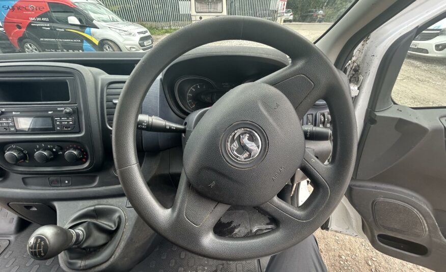 2017 VAUXHALL VIVARO 2900 CDTI