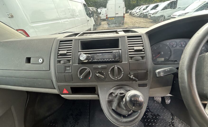 2005 VOLKSWAGEN T-SPORTER T30 104 TDI LWB