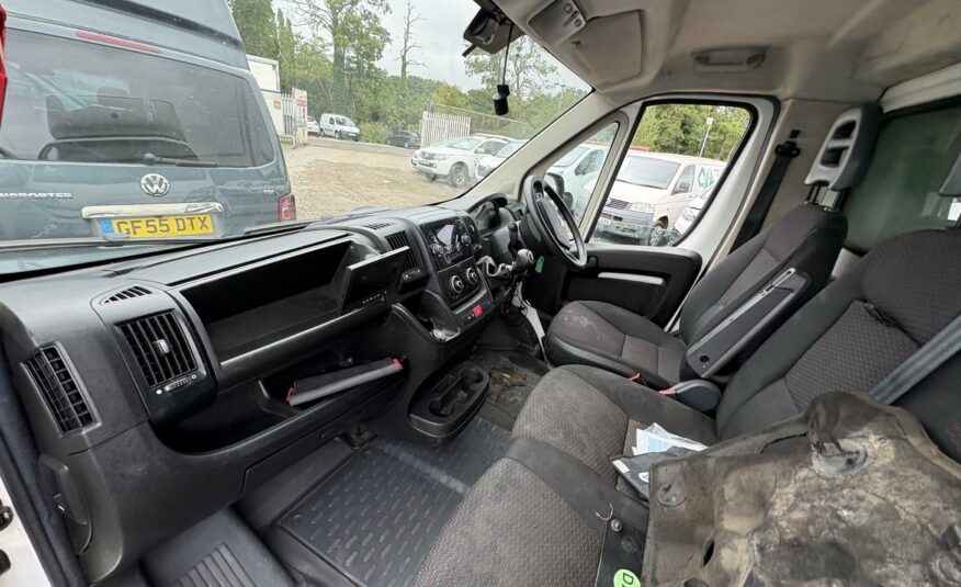 2021 CITROEN RELAY 35 L4 CURTAINSIDE BLUEHDI S/S
