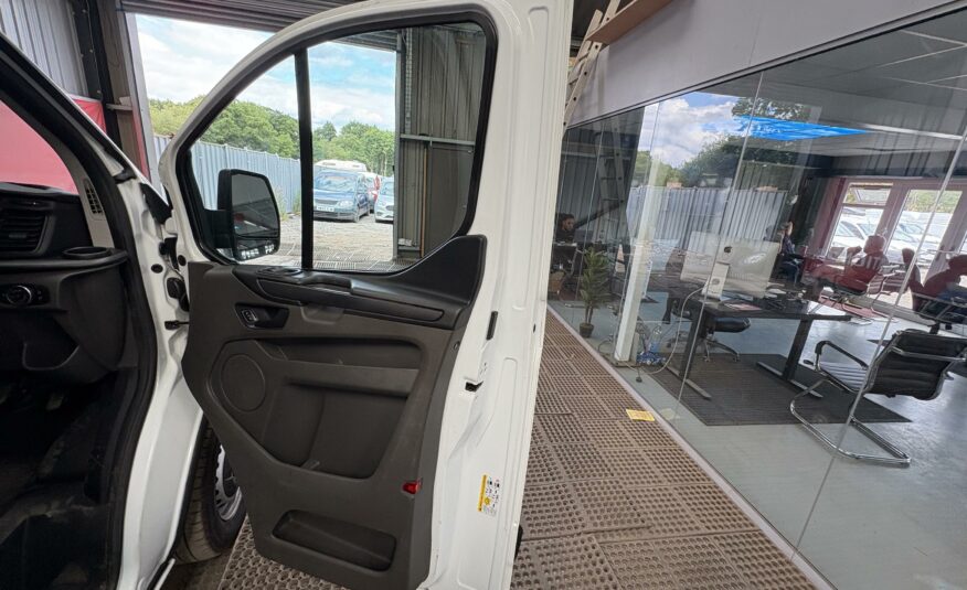 2018 FORD TRANSIT TRANSIT CUSTOM 300 BASE