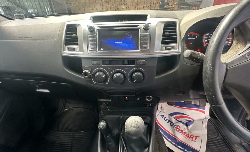 2016 TOYOTA HILUX ICON D-4D 4X4 DCB