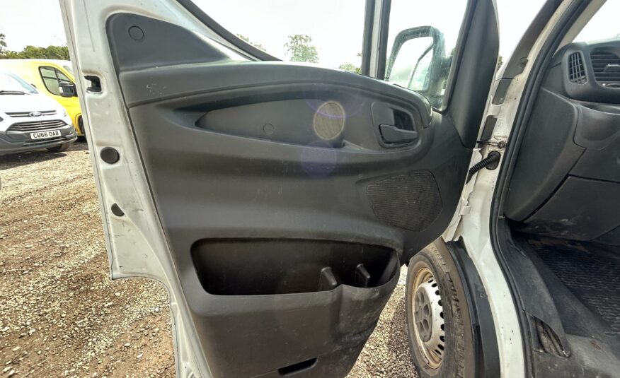 2016 IVECO DAILY 35S13V