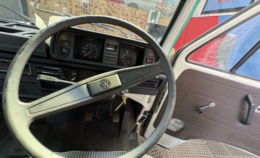 1987 VOLKSWAGEN TRANSPORTER