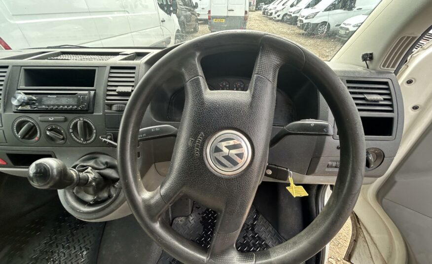 2005 VOLKSWAGEN T-SPORTER T30 104 TDI LWB