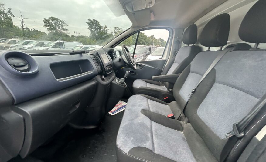 2018 VAUXHALL VIVARO 2700 CDTI