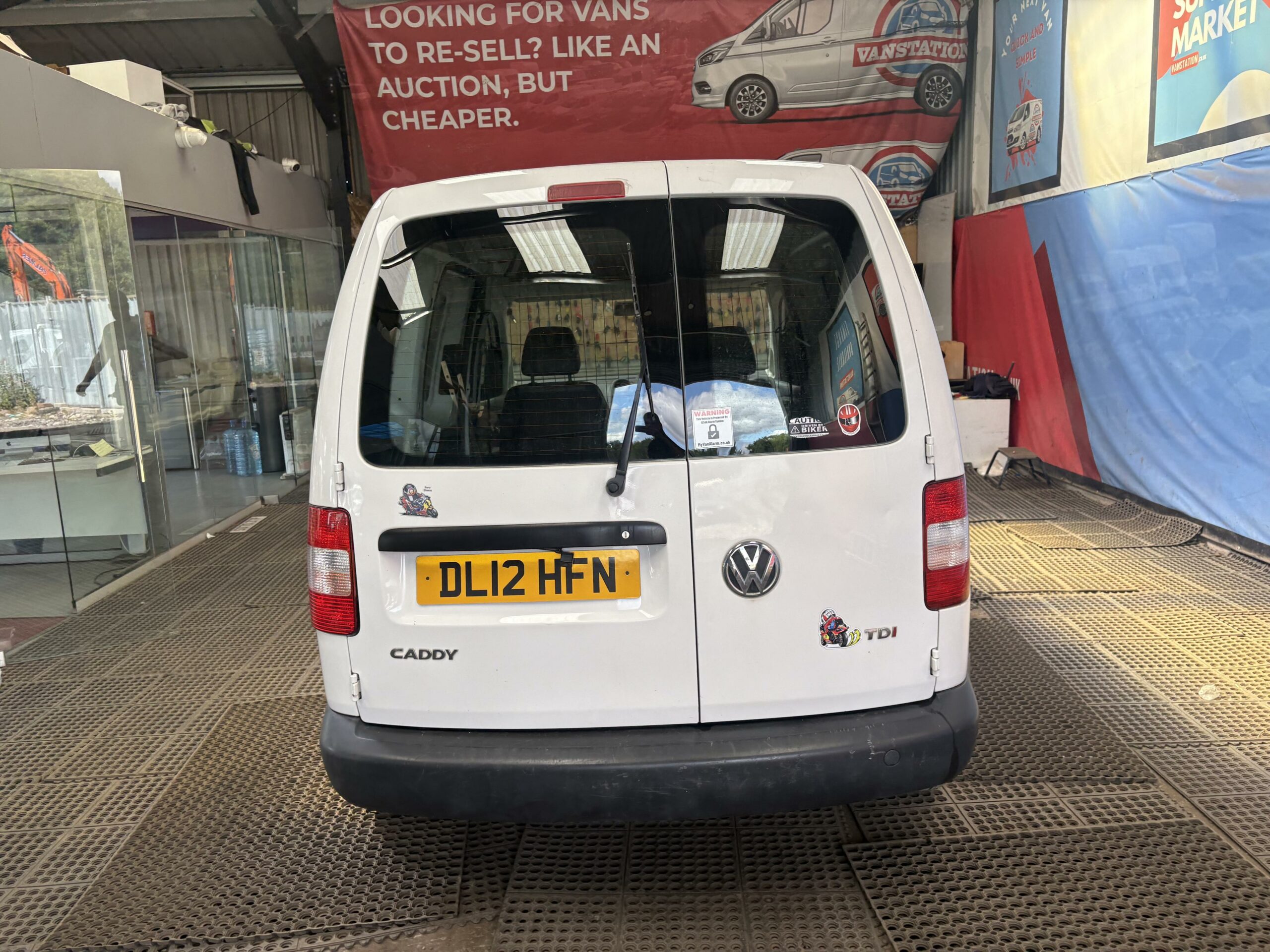 2012 Volkswagen Caddy Caddy C20 TDI 102 – DL12HFN