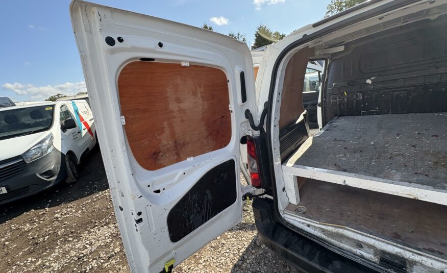 2019 VAUXHALL COMBO 2300 EDITION S/S