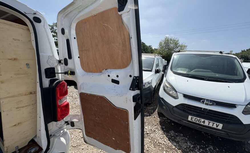 2020 VAUXHALL VIVARO 2900 SPORTIVE S/S